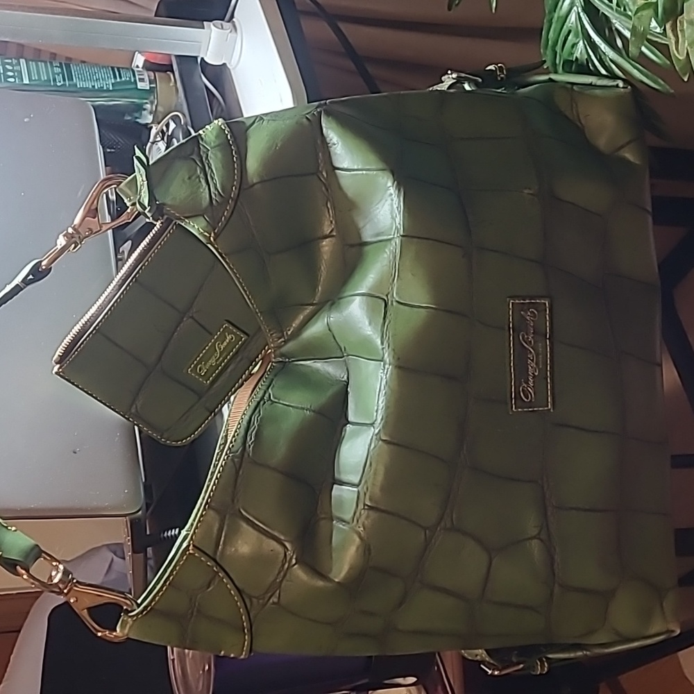 Dooney and Bourke green croc bag w/coin purse